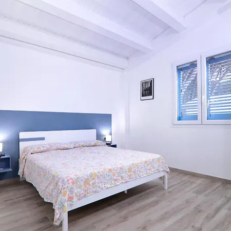 Aparthotel Giglio Di Mare 3*